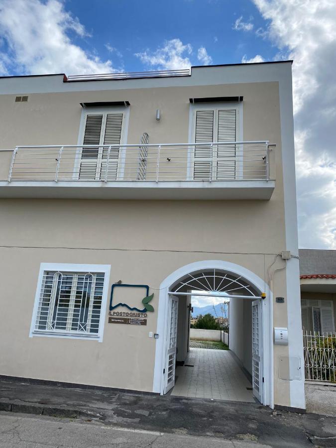 Bed and Breakfast Ilpostogiusto Торре-Аннунциата Экстерьер фото